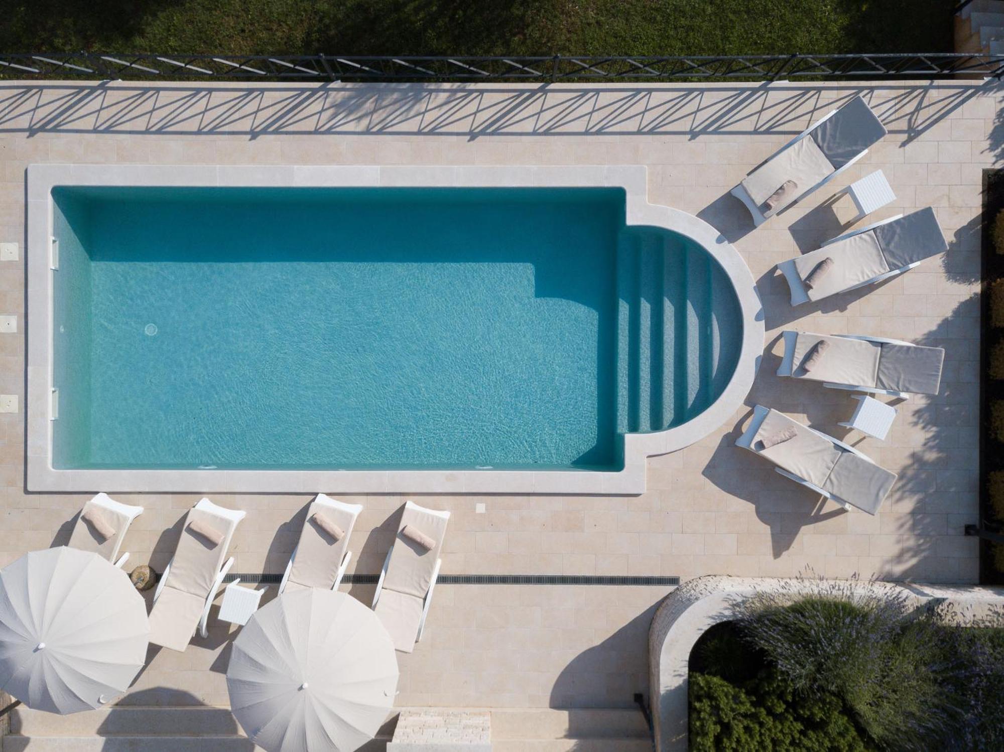 Mirana Luxury Villas Kavran Room photo