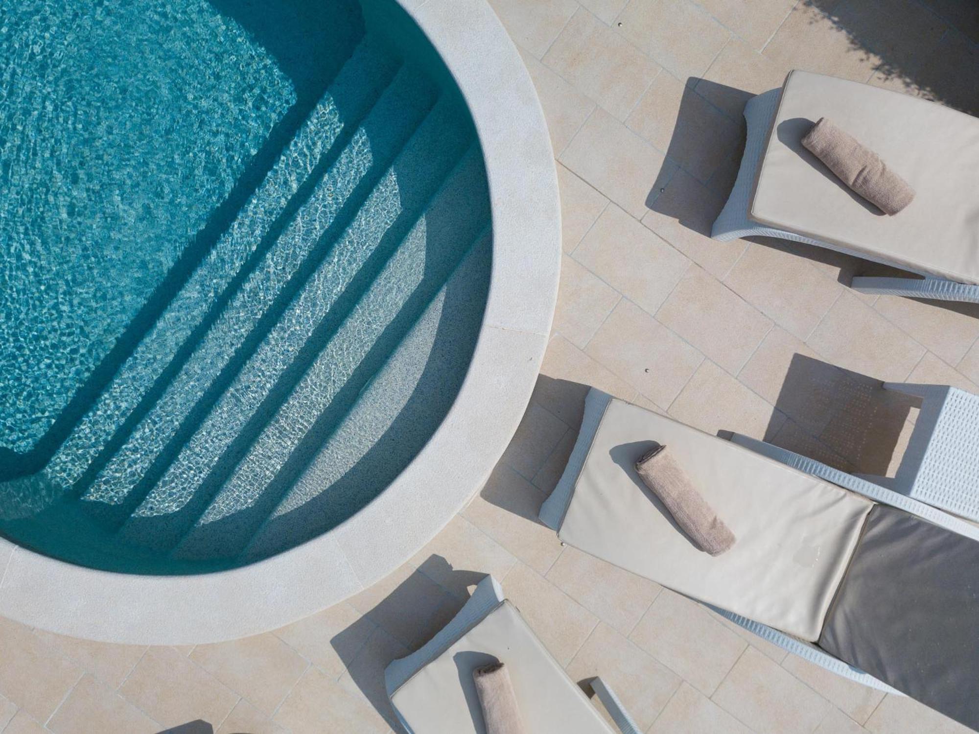Mirana Luxury Villas Kavran Room photo