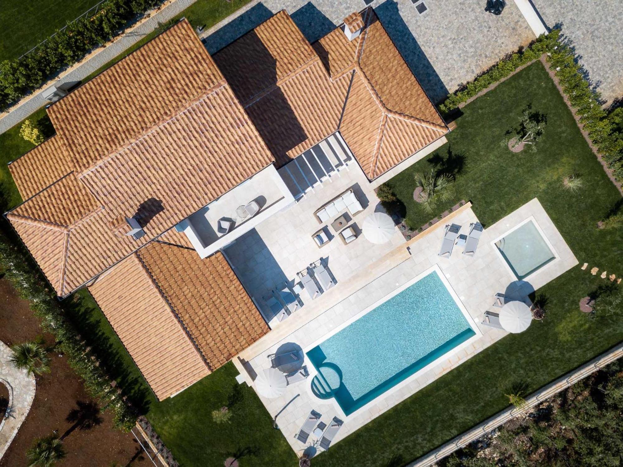 Mirana Luxury Villas Kavran Room photo