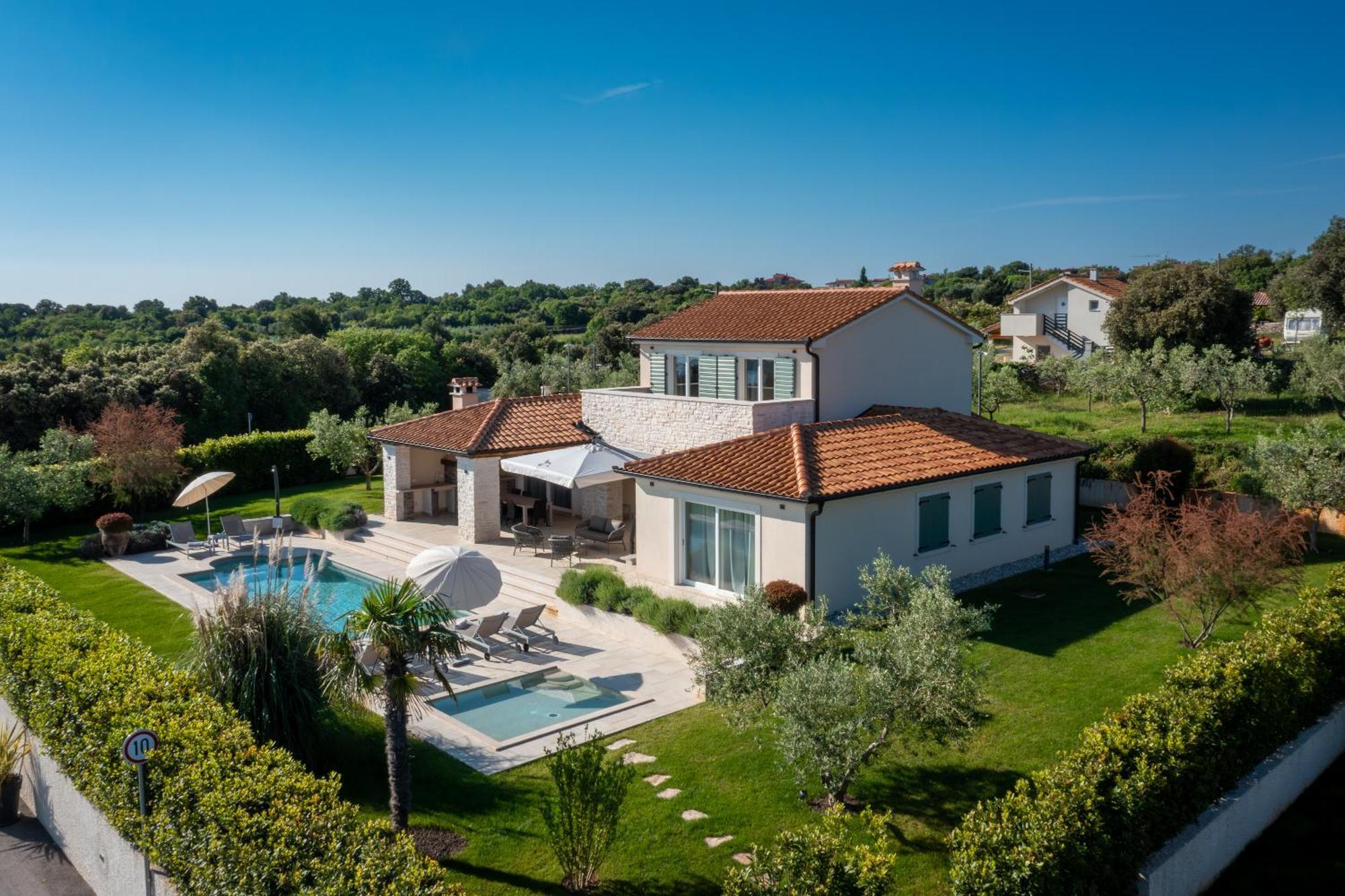 Mirana Luxury Villas Kavran Exterior photo