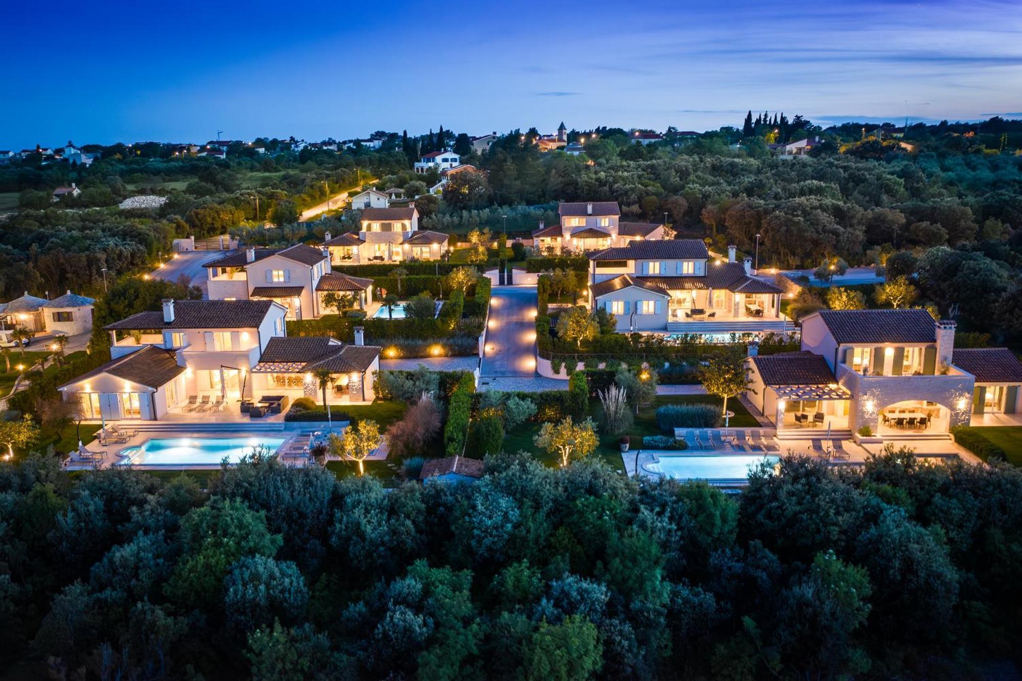 Mirana Luxury Villas Kavran Exterior photo