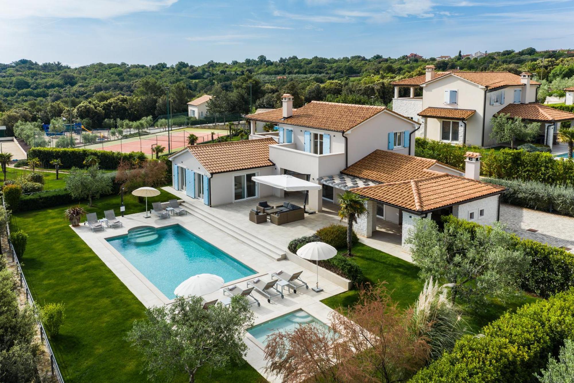 Mirana Luxury Villas Kavran Exterior photo